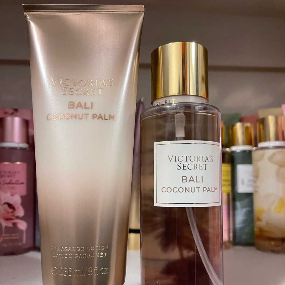 Victoria secret mist and lotion set